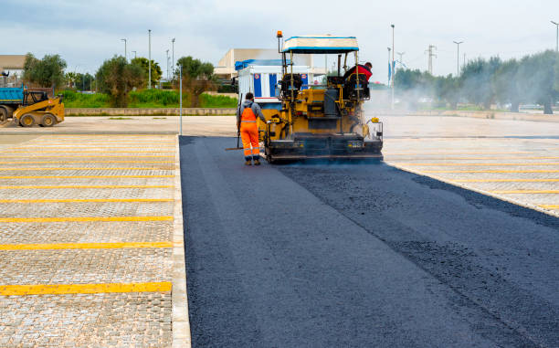 Best Driveway Paving Contractor  in Lucerne, CA